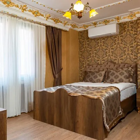 The Ottoman İstanbul