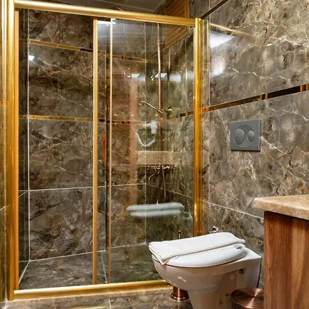 The Ottoman * İstanbul